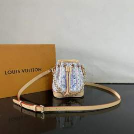 Picture of Louis Vuitton Handbags _SKUfw238757727fw